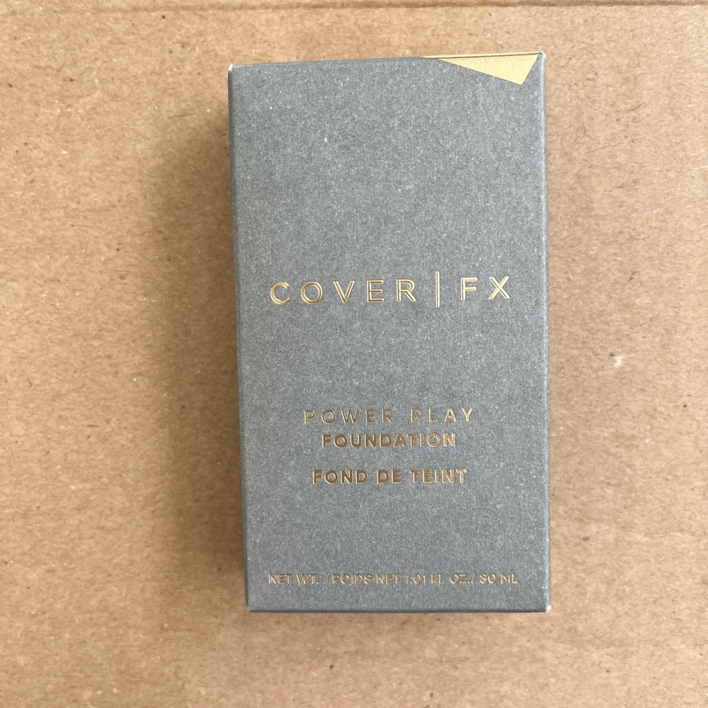 NIB COVER FX Power Play Foundation L1